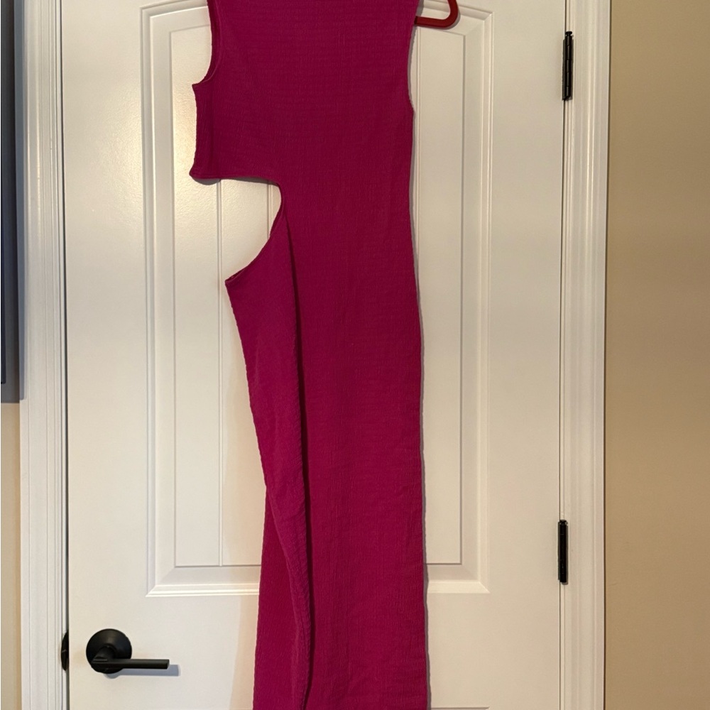 NWT Zara Fuchsia Sleeveless dress